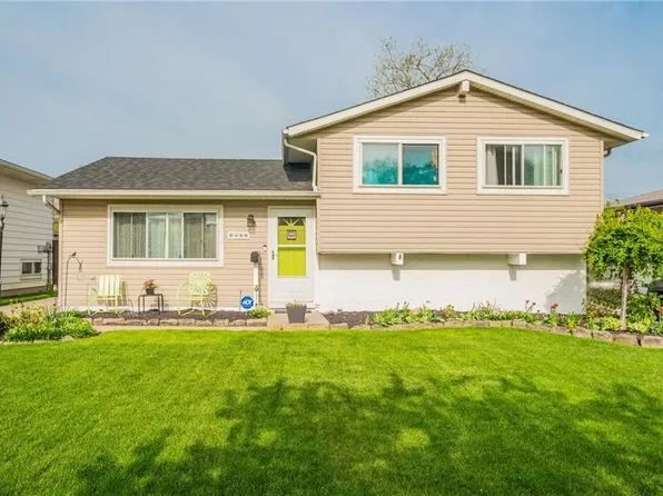 6486 Parkland Ave, Brookpark, OH 44142