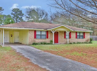 178 Duerer Rd, Huntsville, TX 77320