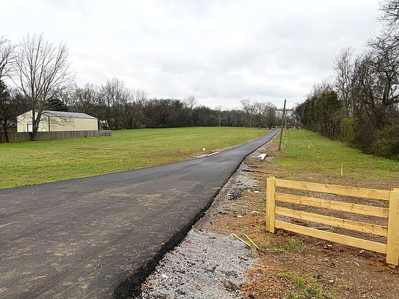 3rd image of 243 W Jefferson Pike Lot 4