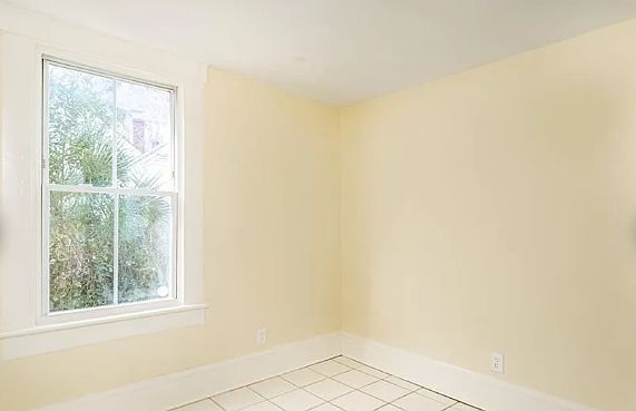 5th image of 650 E 36th St