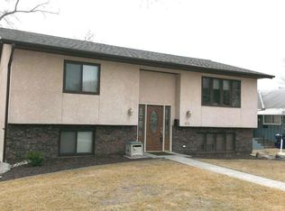 415 W Laurel St, Fergus Falls, MN 56537