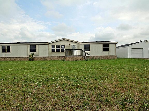 2nd image of 13803 Amanda Dr