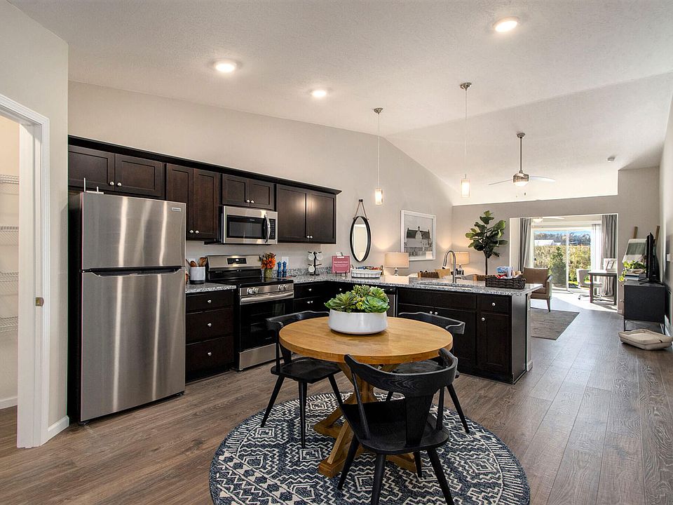 Large, Open Floor Plan Designs