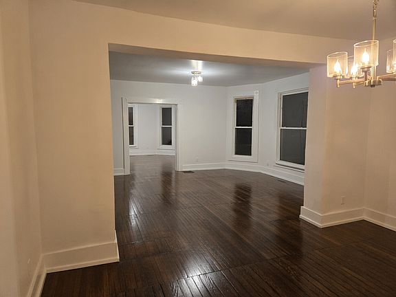 2nd image of 214 S Huntington St