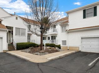 52 Alexandria Way #52, Basking Ridge, NJ 07920