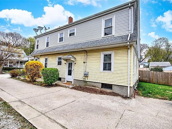 4th image of 64 Harvard St