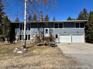 64280 300th St, Warroad, MN 56763