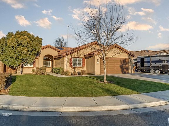 2nd image of 6704 Cattail Creek Way