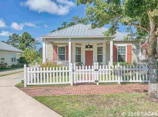1048 NW 50th Dr, Gainesville, FL 32605