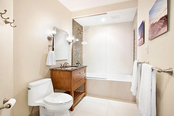 Sold by Stribling | media 8