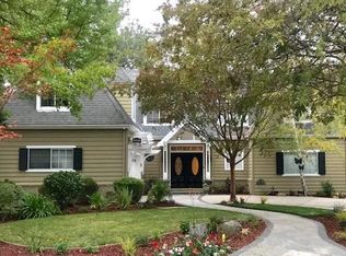 12221 Brookglen Dr, Saratoga, CA 95070