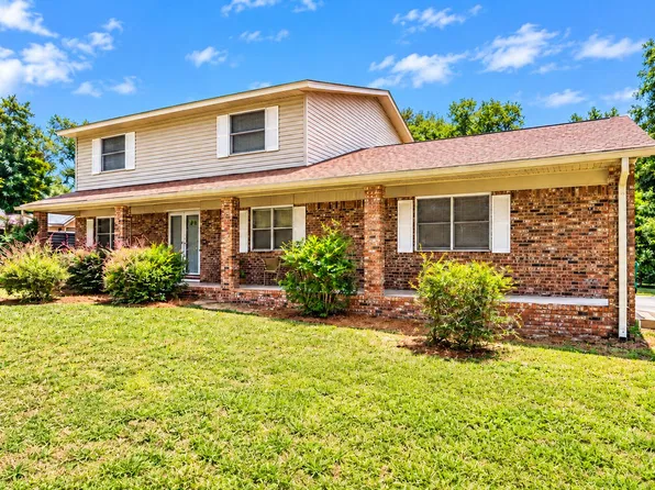 1005 Pine Lake Dr, Niceville, FL 32578