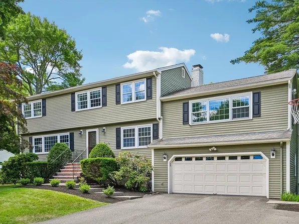 6 Briarwood Dr, Danvers, MA 01923