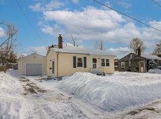 76 Bonnybriar Rd, South Portland, ME 04106