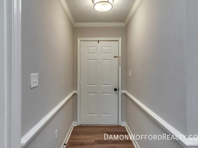 103 Live Oak Ln — Photo 8
