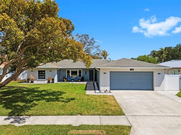 9667 123rd Way, Seminole, FL 33772