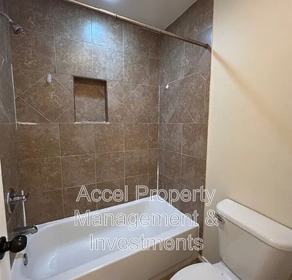 1906 Butkus Dr — Photo 11