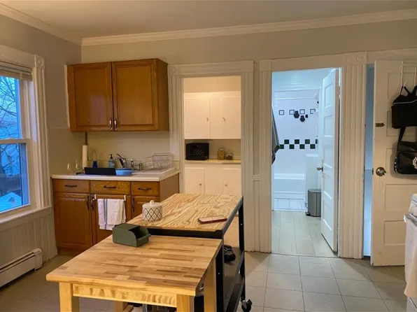 48 Albertina St APT 2, Quincy, MA 02169