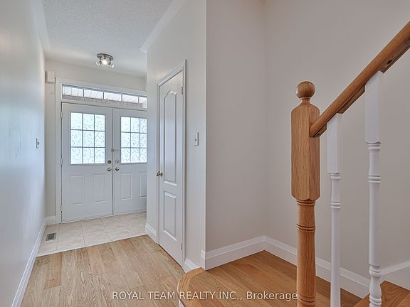 3rd image of 12 Spring Arbour Rd