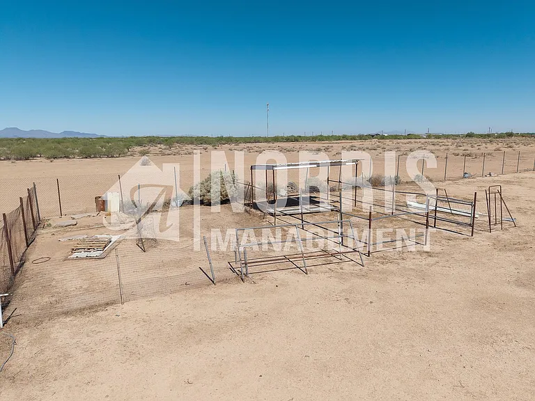 9960 S Niehaus Rd — Photo 46