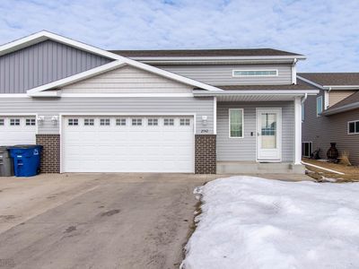 2542 31st Ave S, Moorhead, MN, 56560