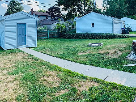 3rd image of 212 Filmore Ave
