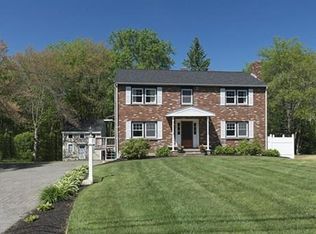 95 Linebrook Rd, Ipswich, MA 01938