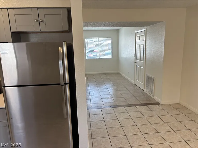 1832 Goldfield St #1 — Photo 3