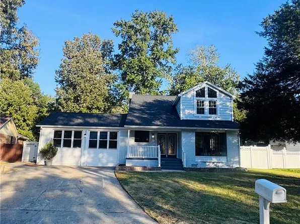 5304 Doon St, Virginia Beach, VA 23464