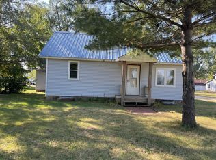 1902 E Rock Falls Rd, Rock Falls, IL 61071