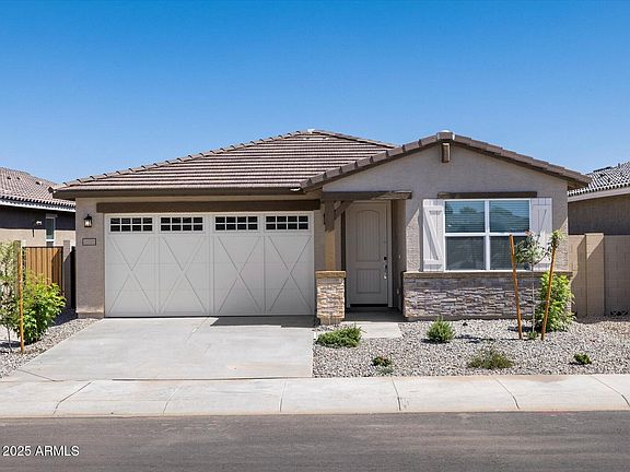 2nd image of 37212 W VERA CRUZ Drive
