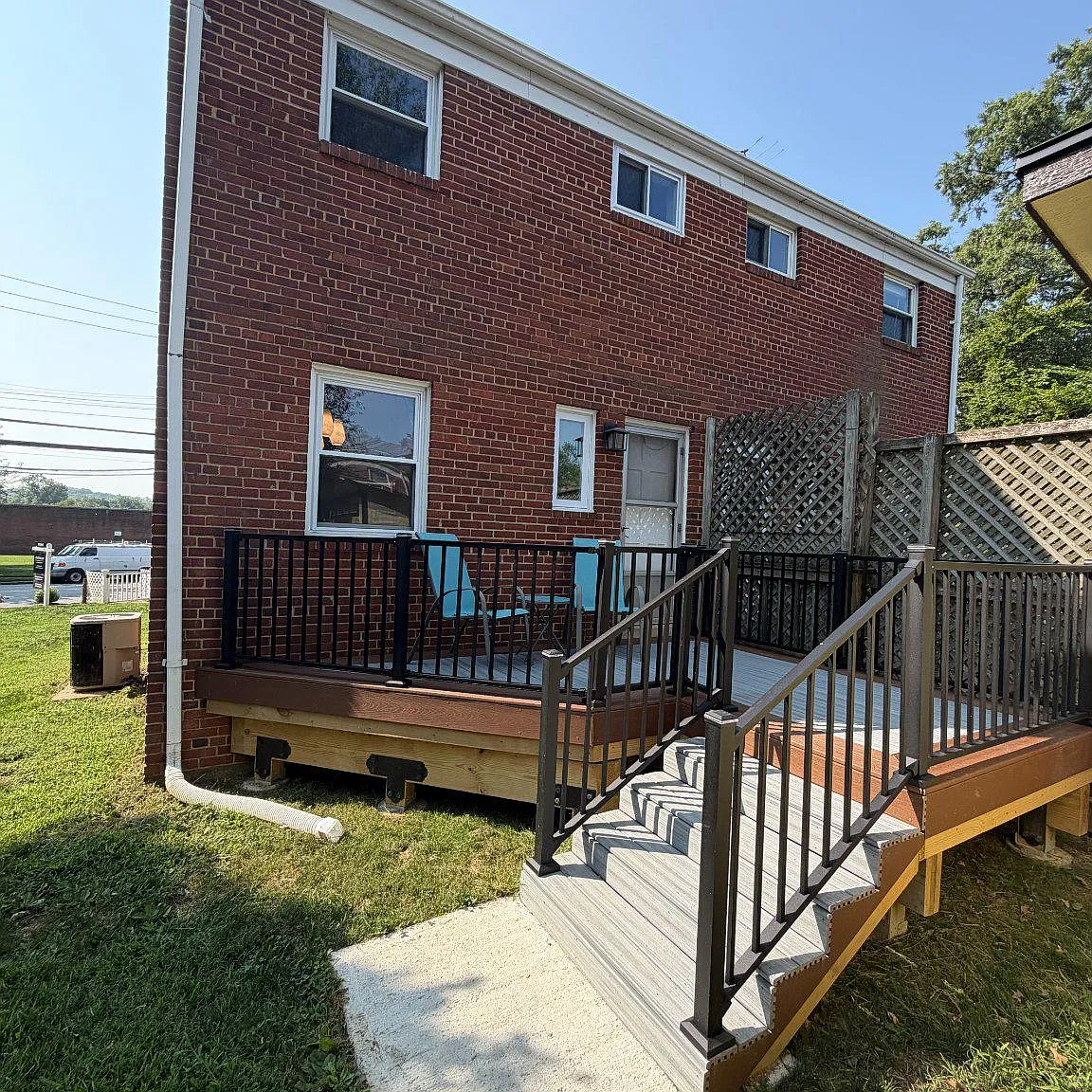 2 bed, 1.0 bath, 1188 sqft, $2,700 — Photo 3