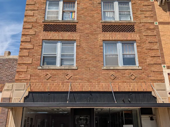 233 Main St #8, Moville, IA 51039