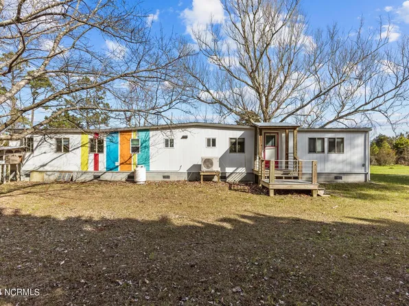 197 Chadwick Drive, Gloucester, NC 28528