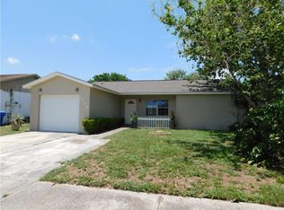 1018 Old Field Dr, Brandon, FL 33511