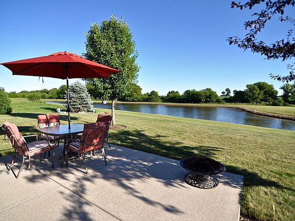 2nd image of 1102 Heron Creek Dr