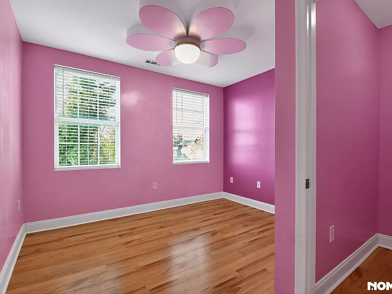 118 S Fulton Ave — Photo 17