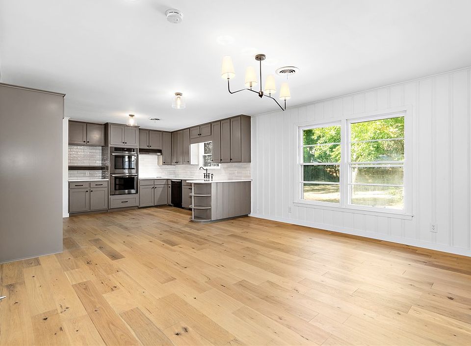 2440 Lake Air Dr, Waco, TX 76710 MLS 210728 Zillow