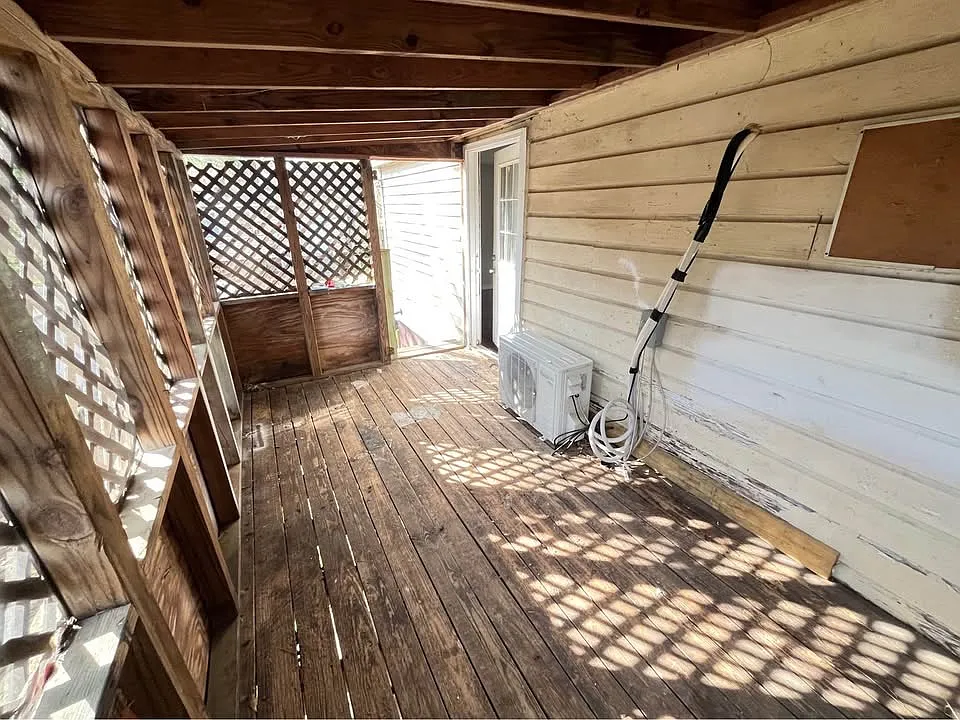 Building Photo - 1003 Muller Ave #A