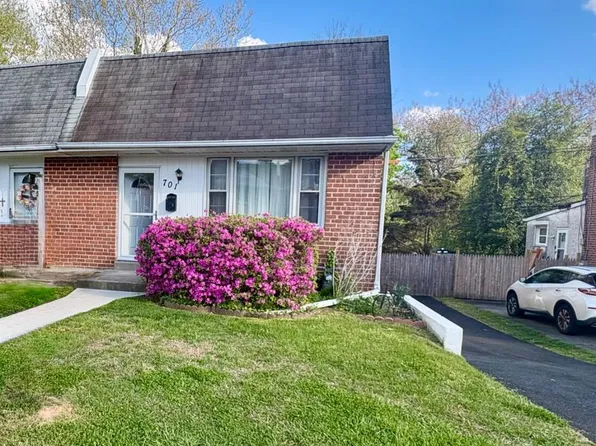701 E 23rd St, Chester, PA 19013