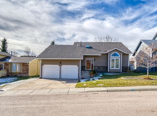 1118 Granite St, Gillette, WY 82718