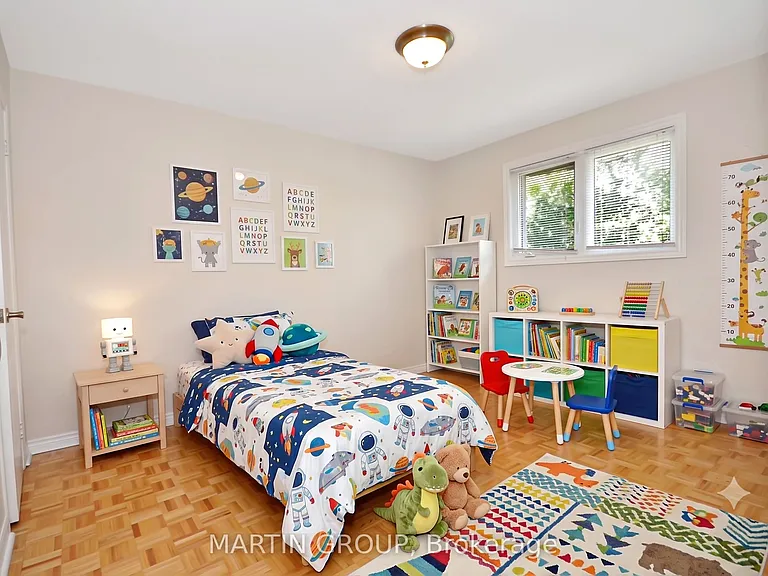 2083 Pen St — Photo 13