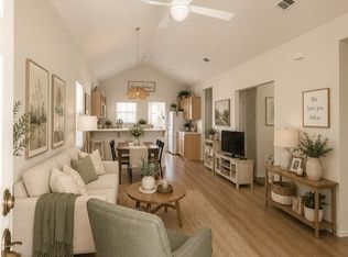 91 Orangewood Ct, Redlands, CA 92373