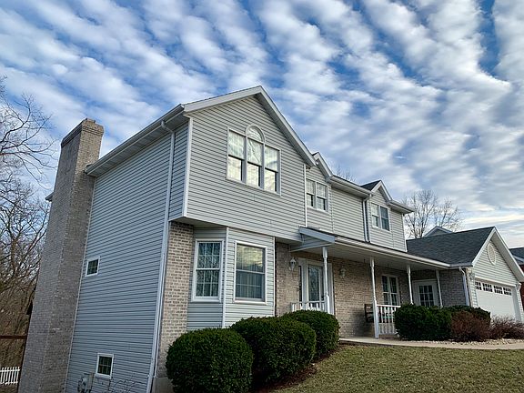 2nd image of 1428 Briar Village Ct