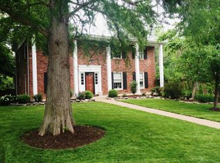 7 Gramercy, Glendale, MO