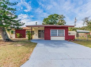 1009 53rd St S, Gulfport, FL 33707