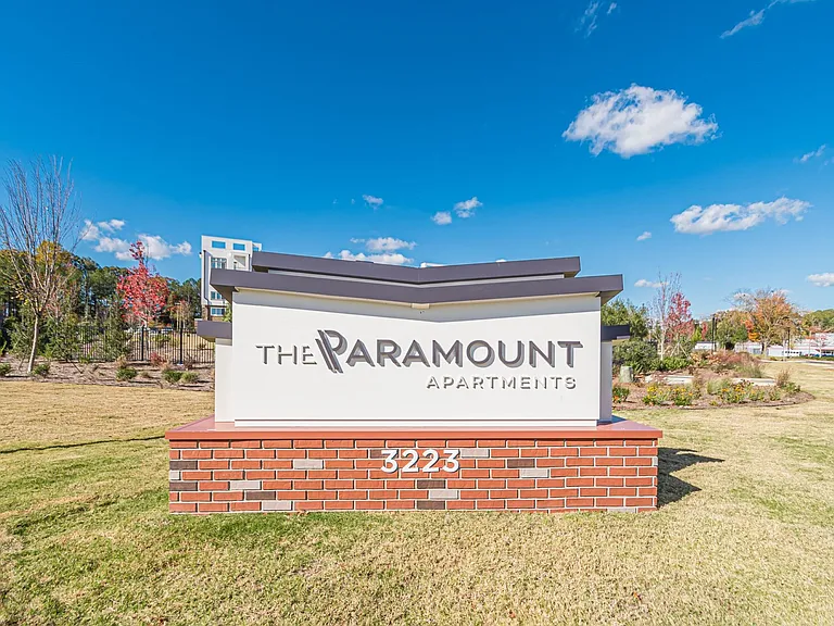 The Paramount — Photo 16