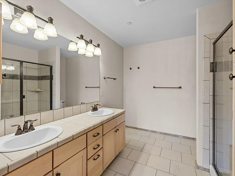 1280 Ashford Way #8 — Photo 18