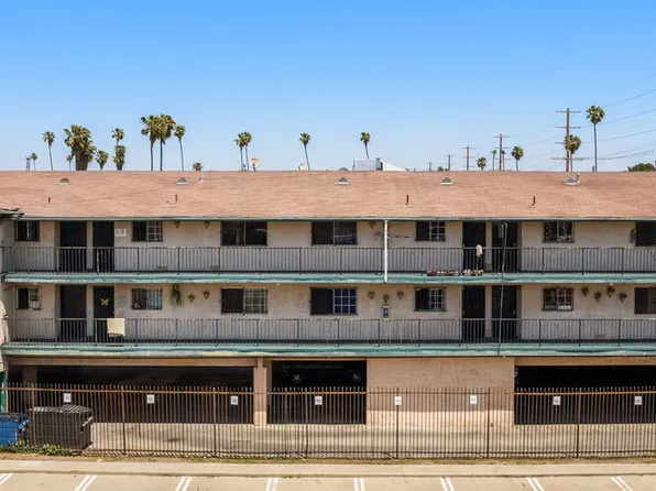 8307 S Figueroa St, Los Angeles, CA 90003