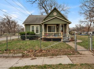1434 NW Harrison St, Topeka, KS 66608